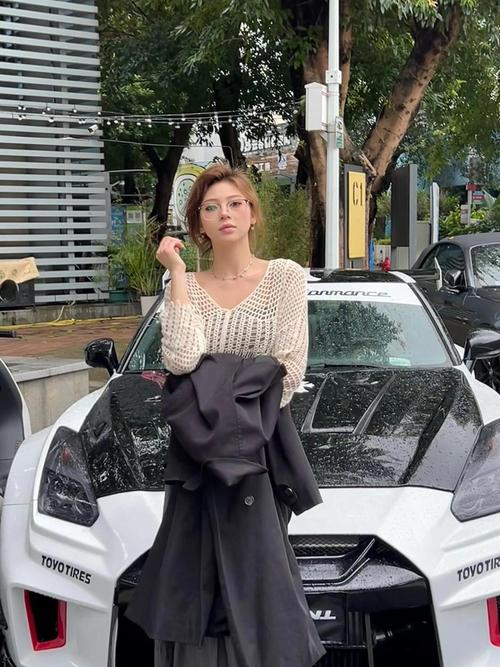 女生眼中的gtr,女生眼中的女老师完整版