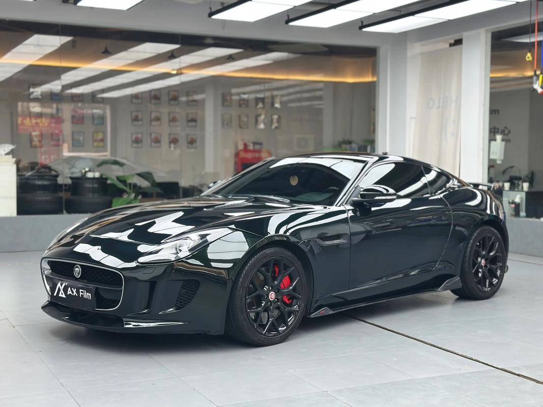 【捷豹跑车价格图片,捷豹跑车价格多少钱一辆】