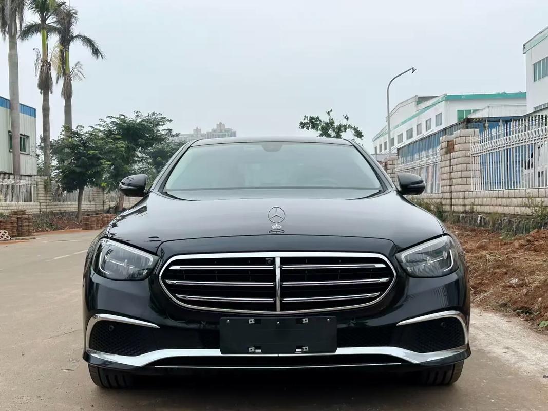 奔驰e350图片/奔驰e350e价格