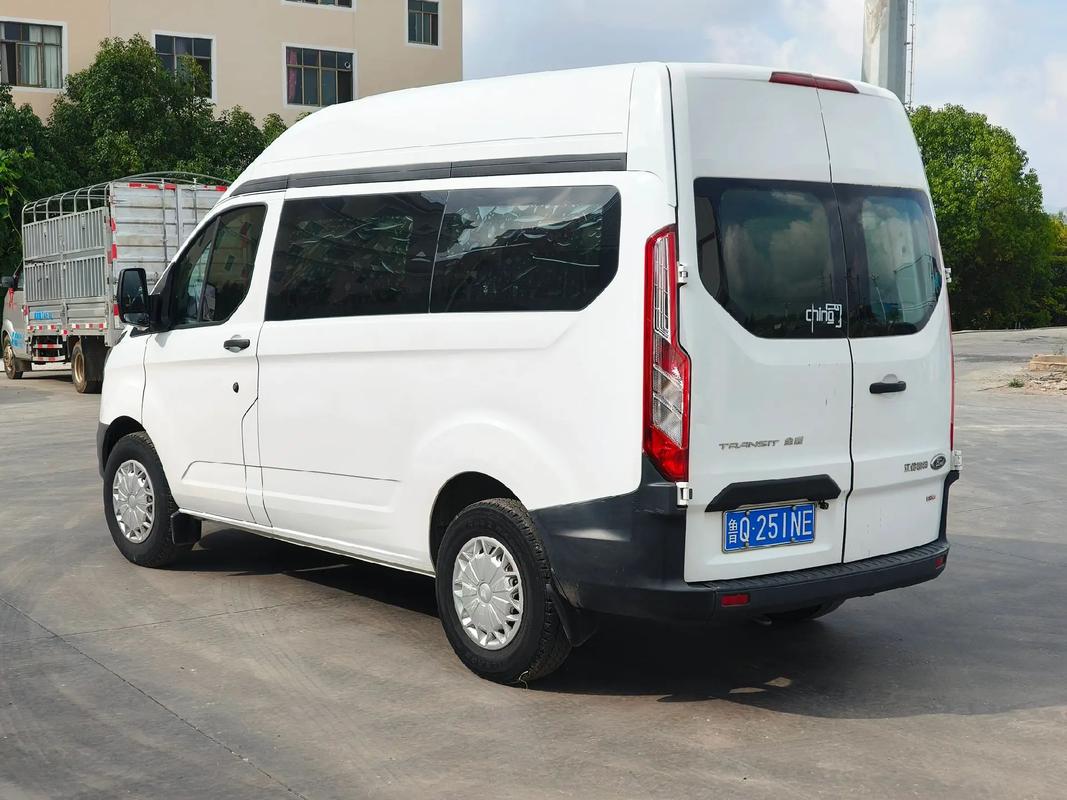 福特全顺客货两用车,2020版福特全顺客货两用车