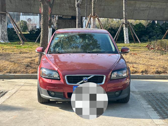 沃尔沃c30油耗(沃尔沃c30油耗高怎么回事)