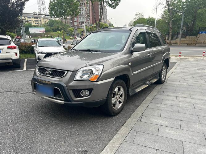 起亚狮跑一般人开不了／起亚狮跑全车没电怎么回事