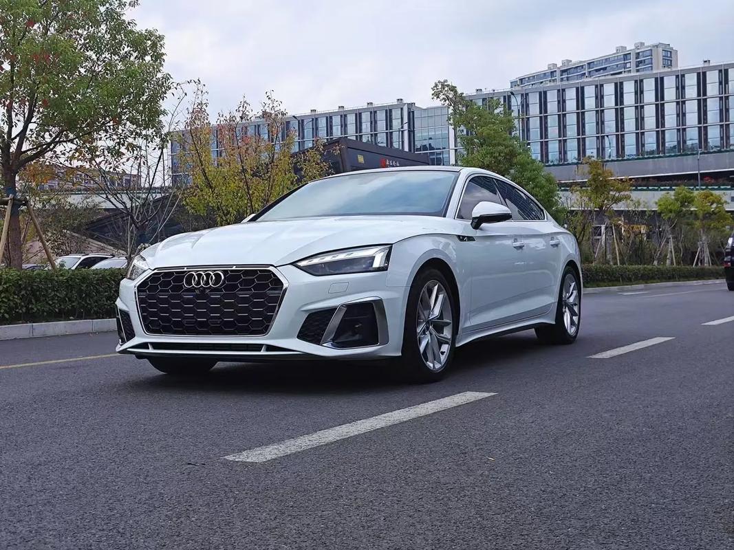 奥迪s5最新价格2022款 奥迪s5报价及图片2020款