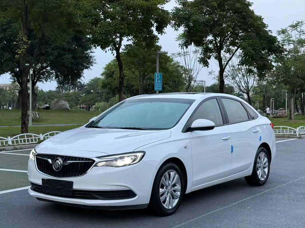 全新英朗2022款谍照/全新英朗2022款谍照怎么样