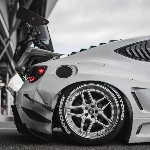 斯巴鲁brz改装案例,斯巴鲁brz改装轮毂案例