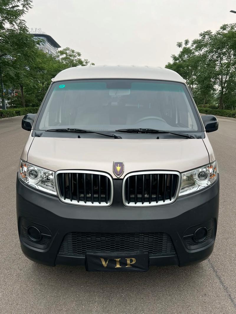 小金杯面包车价格及图片/小金杯面包车怎么样