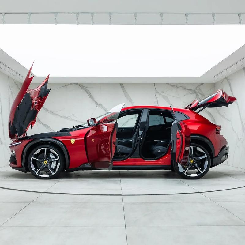 法拉利suv车型及报价图片 法拉利suv车型及报价图片大全