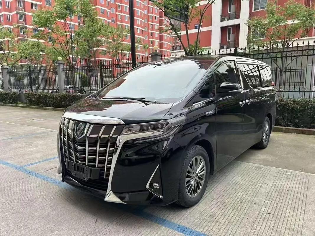 埃尔法商务车报价七座图片 埃尔法商务车报价2021款图片价格