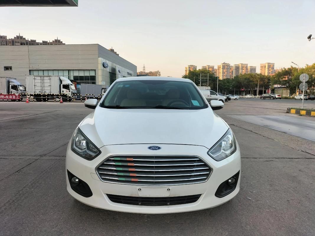 2016年的福克斯多少钱／2016年的福克斯多少钱一辆