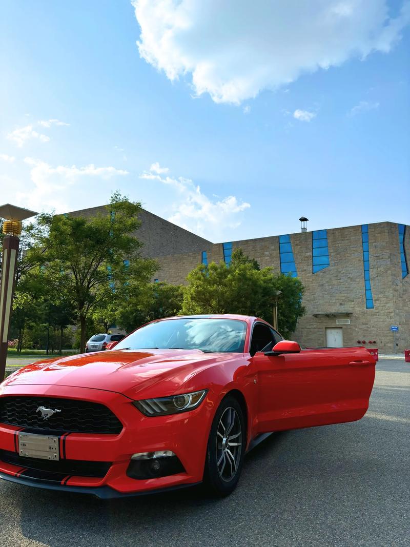 野马跑车报价2023款／野马跑车 报价