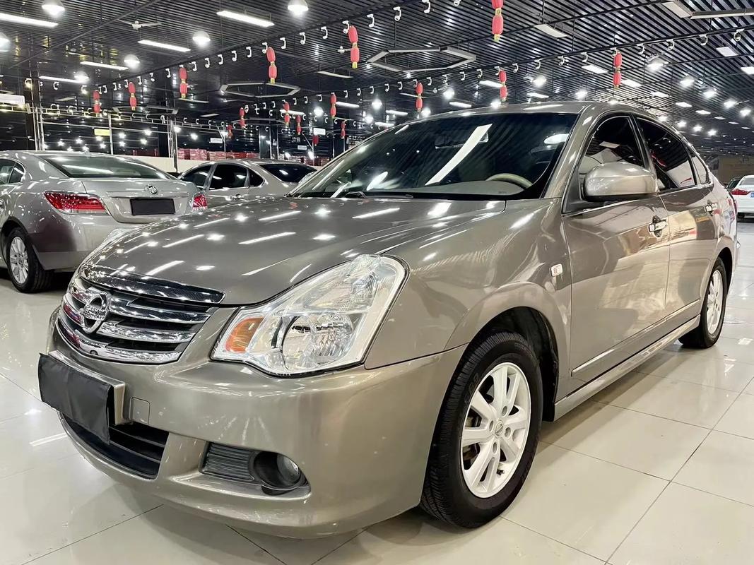 2016款轩逸经典图片(2016款轩逸现在值多少钱)