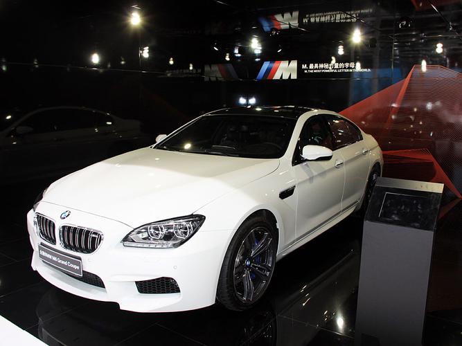 宝马m6报价及图片黑色,宝马m6报价双门跑车