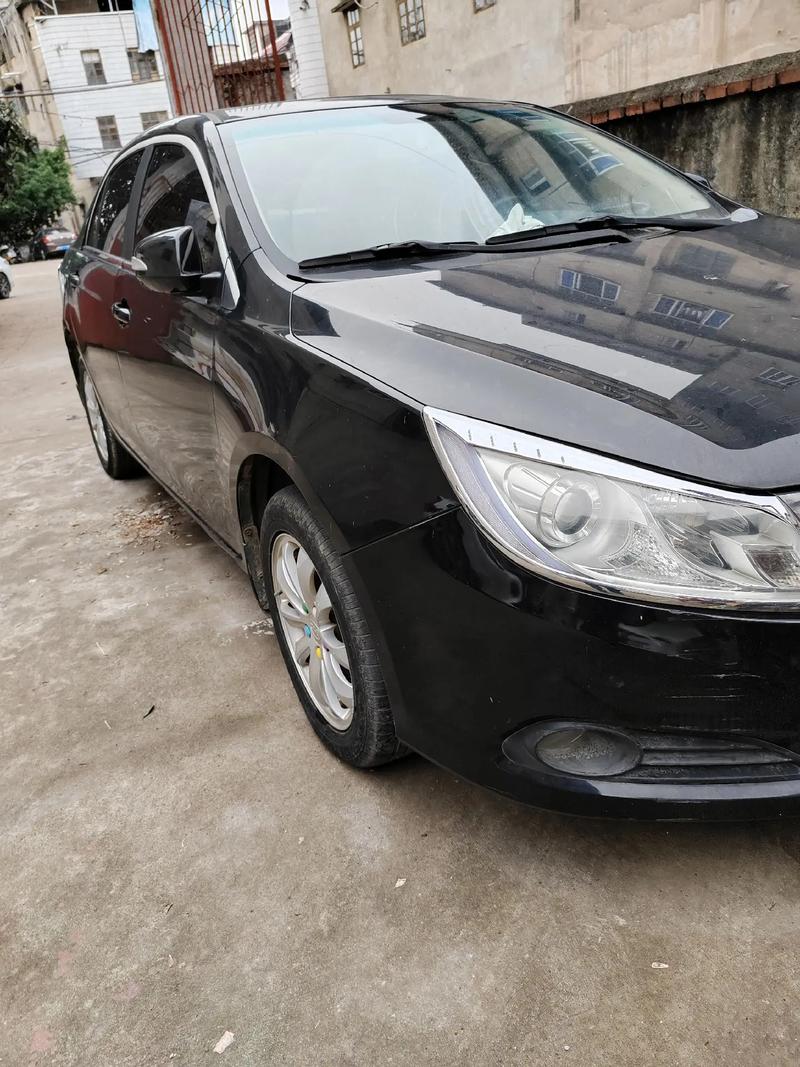 13年比亚迪速锐新车多少钱/13年的比亚迪速锐二手车价格