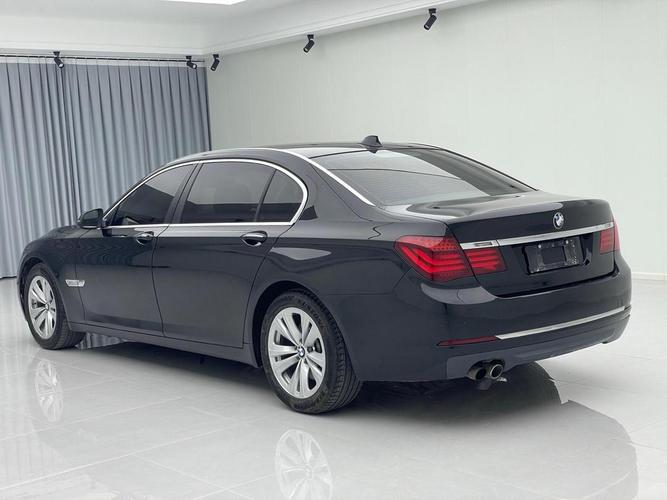 2013年宝马760二手价格,2013年宝马730二手车报价