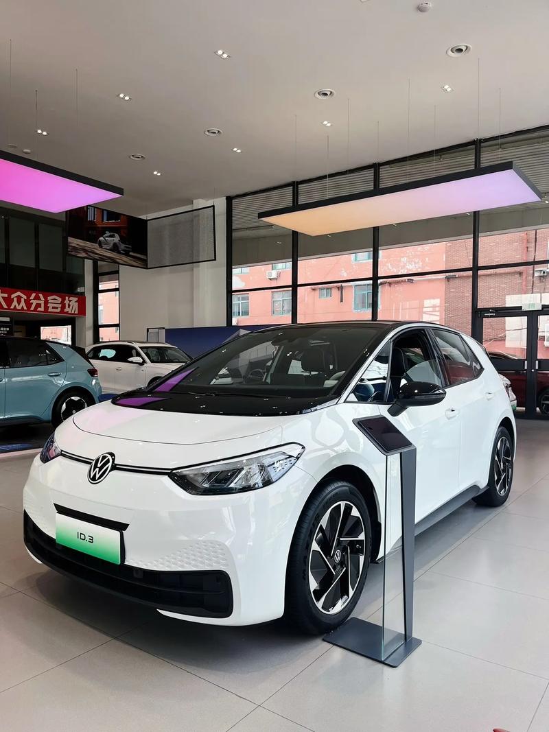 【上海大众报价,上海大众电动车型及报价】